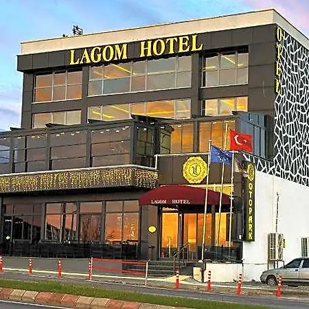Отель Lagom 3*